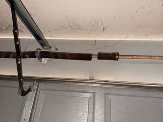 Brocken Garage door spring replaced