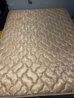 Free queen bed