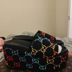 Size 37 Size 6 Slides 