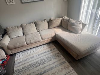 Free Beige Sectional Sofa with Right-Facing Chaise Couch