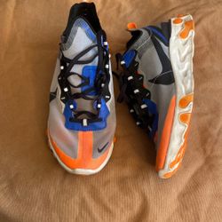 Nike react Element 87 Size 9.5