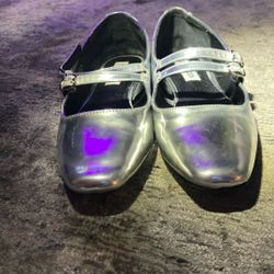 Steve Madden Metalic Mary Jane Flats