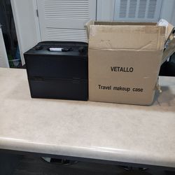 Traveling makeup kit