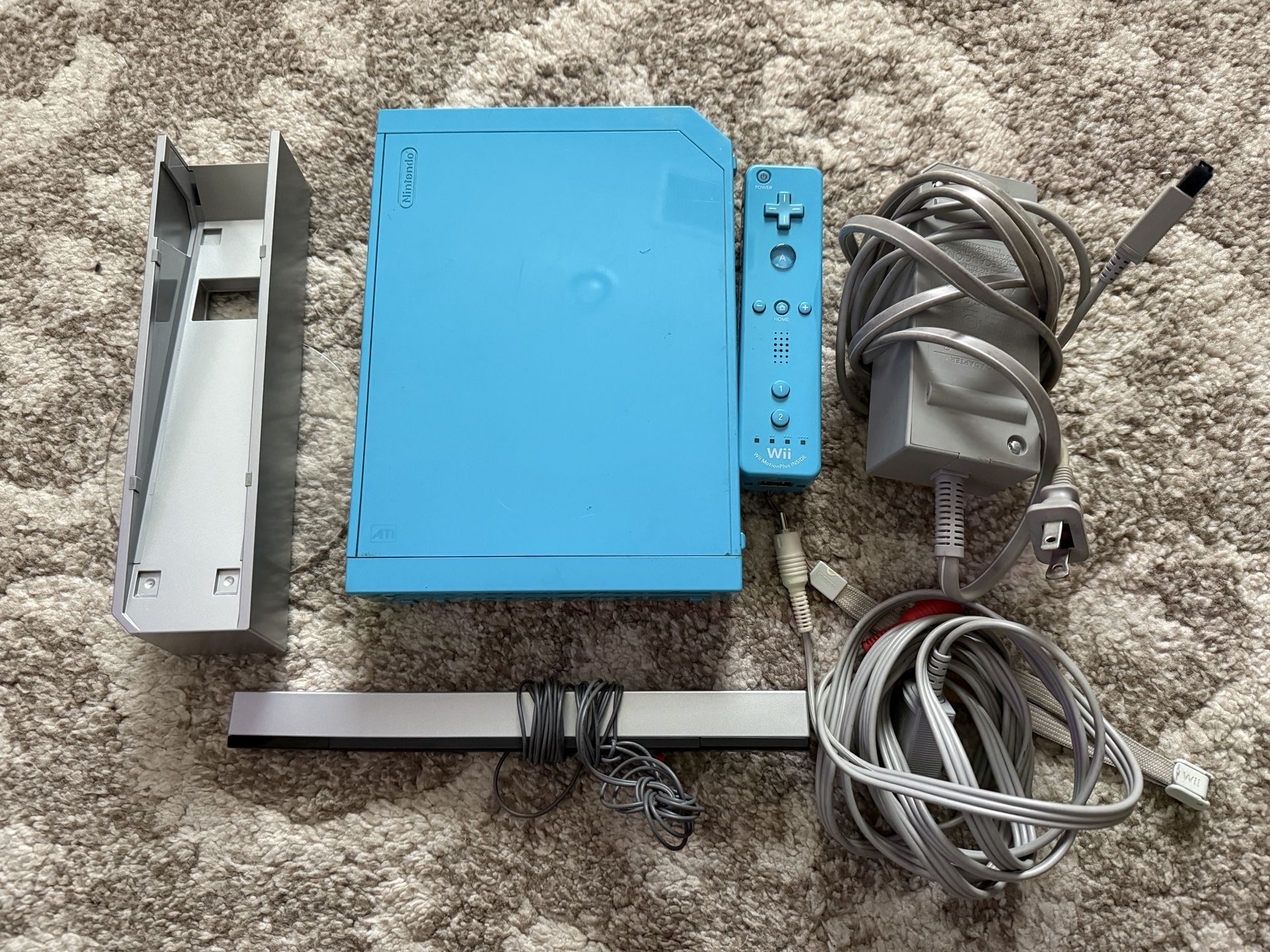 Nintendo Wii Console Blue