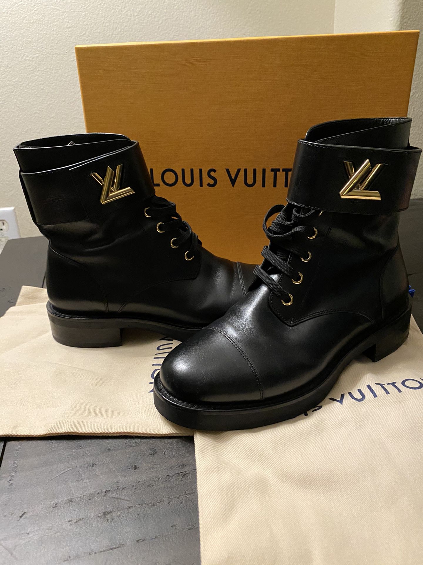 Louis Vuitton Women’s boots size(6/.5)