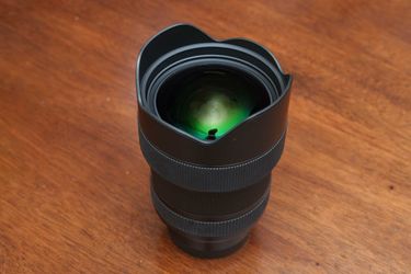 Sigma 14-24mm f2.8 dg dn Sony e mount lens