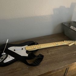Rock band guitar 360