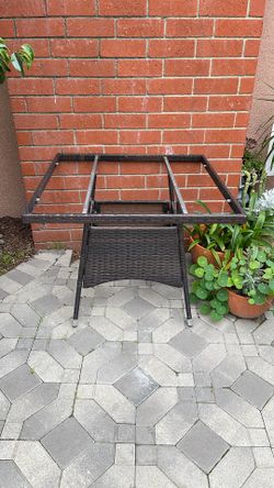 Outdoor Rattan Table base