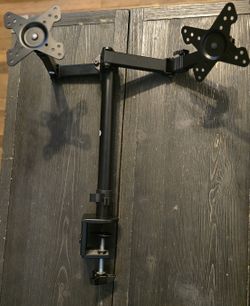 Dual monitor desk mount