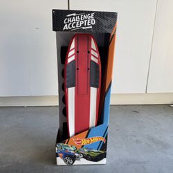 Hot Wheels “Rim Ryderz County Club Muscle” 22″ Skateboard 