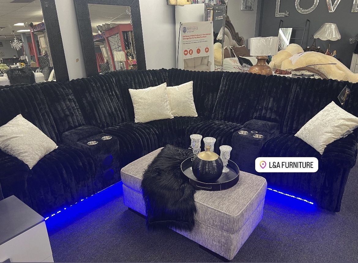 BLUETOOTH SECTIONAL