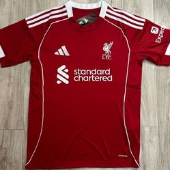 Liverpool Jersey Size L ⚽️🏟⚽️