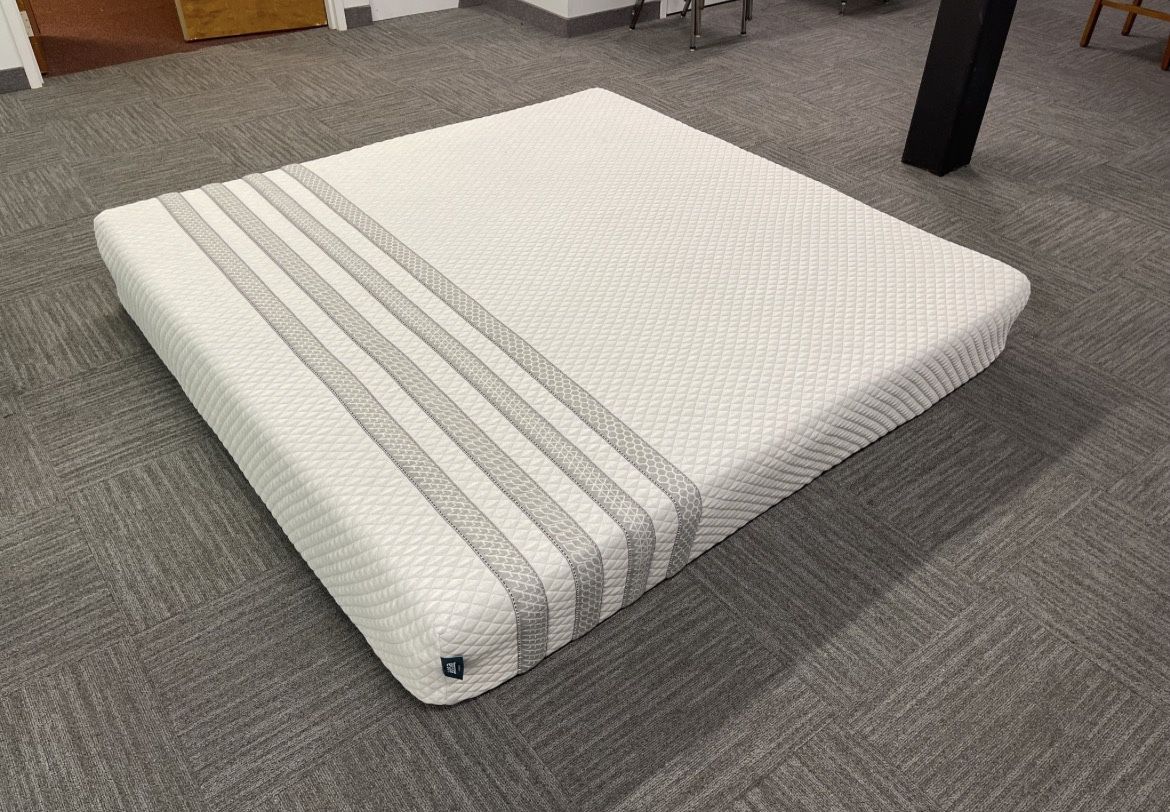 Leesa Sapira Hybrid California King Mattress