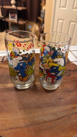 Vintage 1982/1983 Smurfs Collector Drinking Glasses - Set of 2 (Peyo)