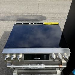 Ge Cafe 30 Inch Slide-In Induction Smart Range with 5 Elements, Double Oven, 6.7 Cu. Ft. Total Oven Capacity, Air Fry, 