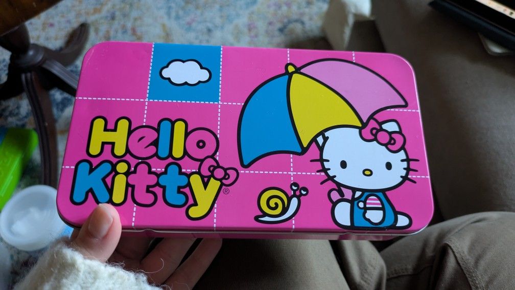 Hello kitty 2013 Tin Pencil Case