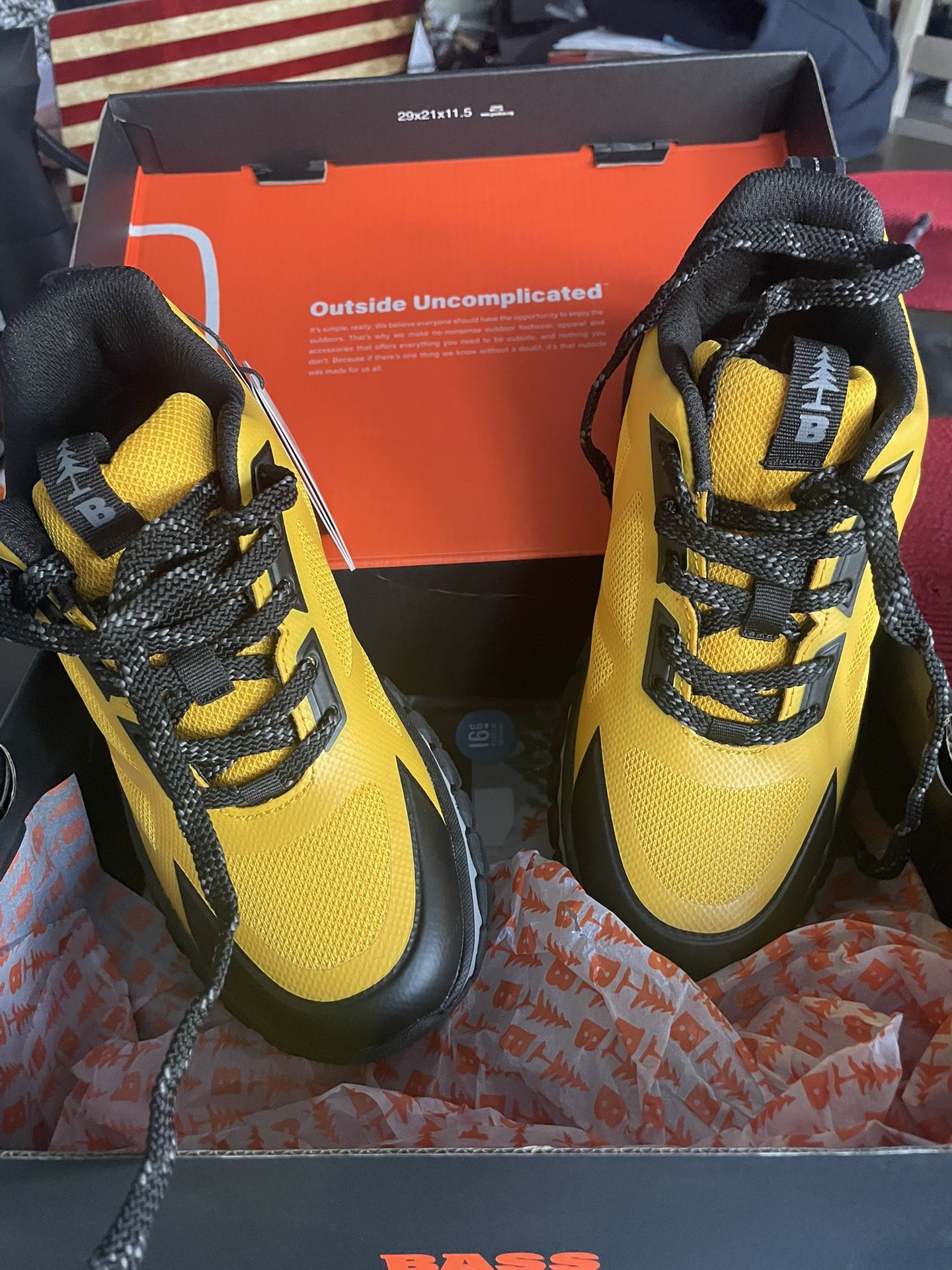 New Women’s Bass Hiking Boot