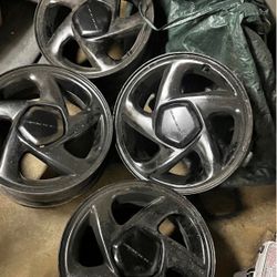 Dodge Stealth rims ( 3000GT)