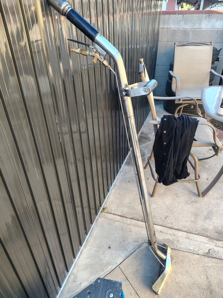 Carpet Cleaning System And Wond