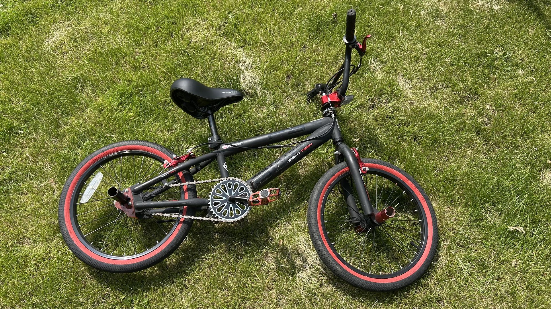 18 Inch Razor Black Label P5 Bmx Bike