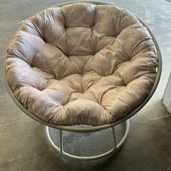 Pier 1 Indoor. Outdoor White Papasan Chair 
