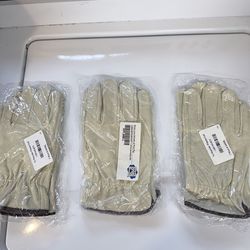 Box of work gloves