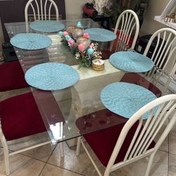 Dinning Table