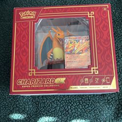Pokemon Charizard ex Super-Premium Collection Box