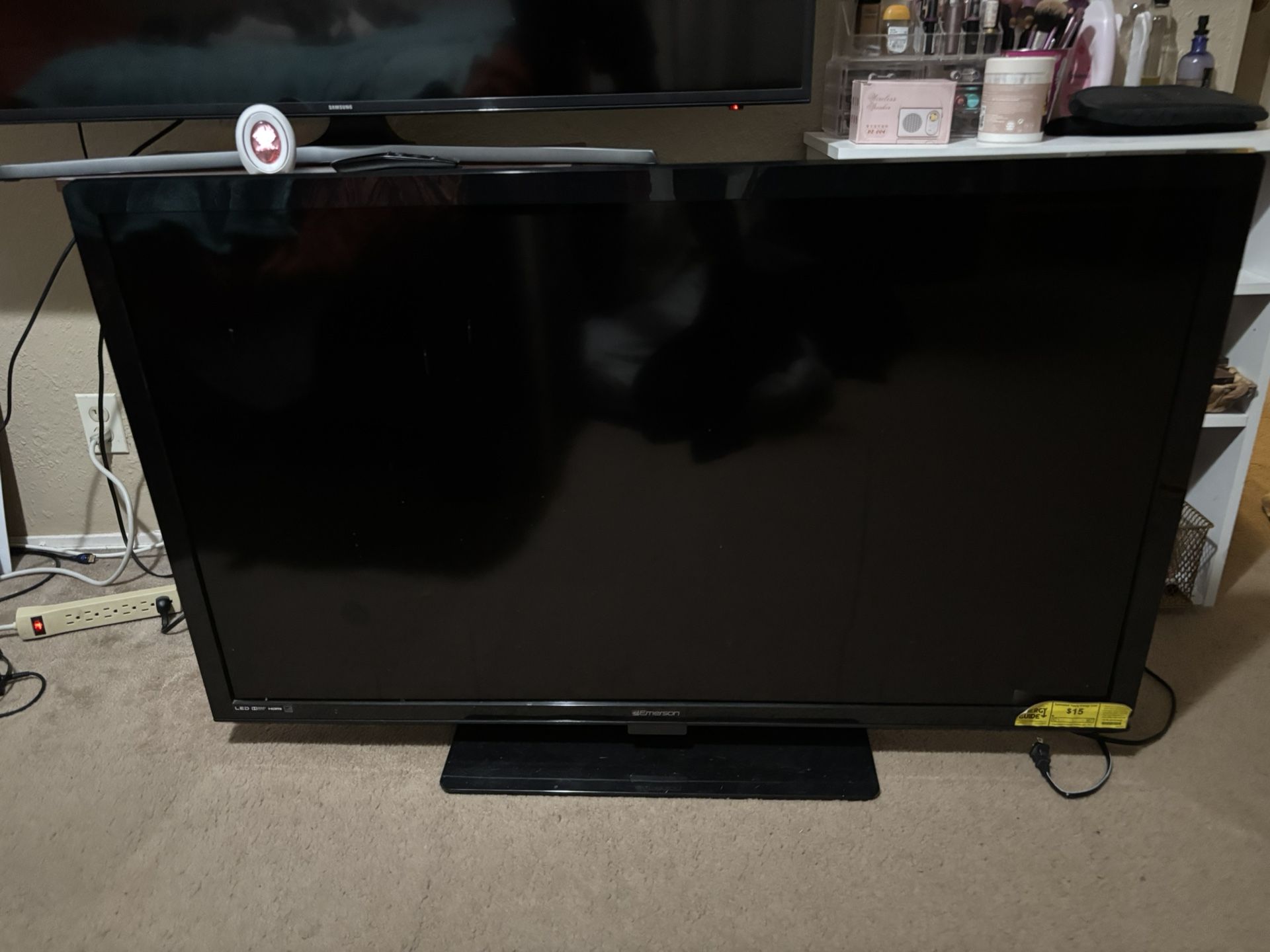 50” Emerson Standard HD