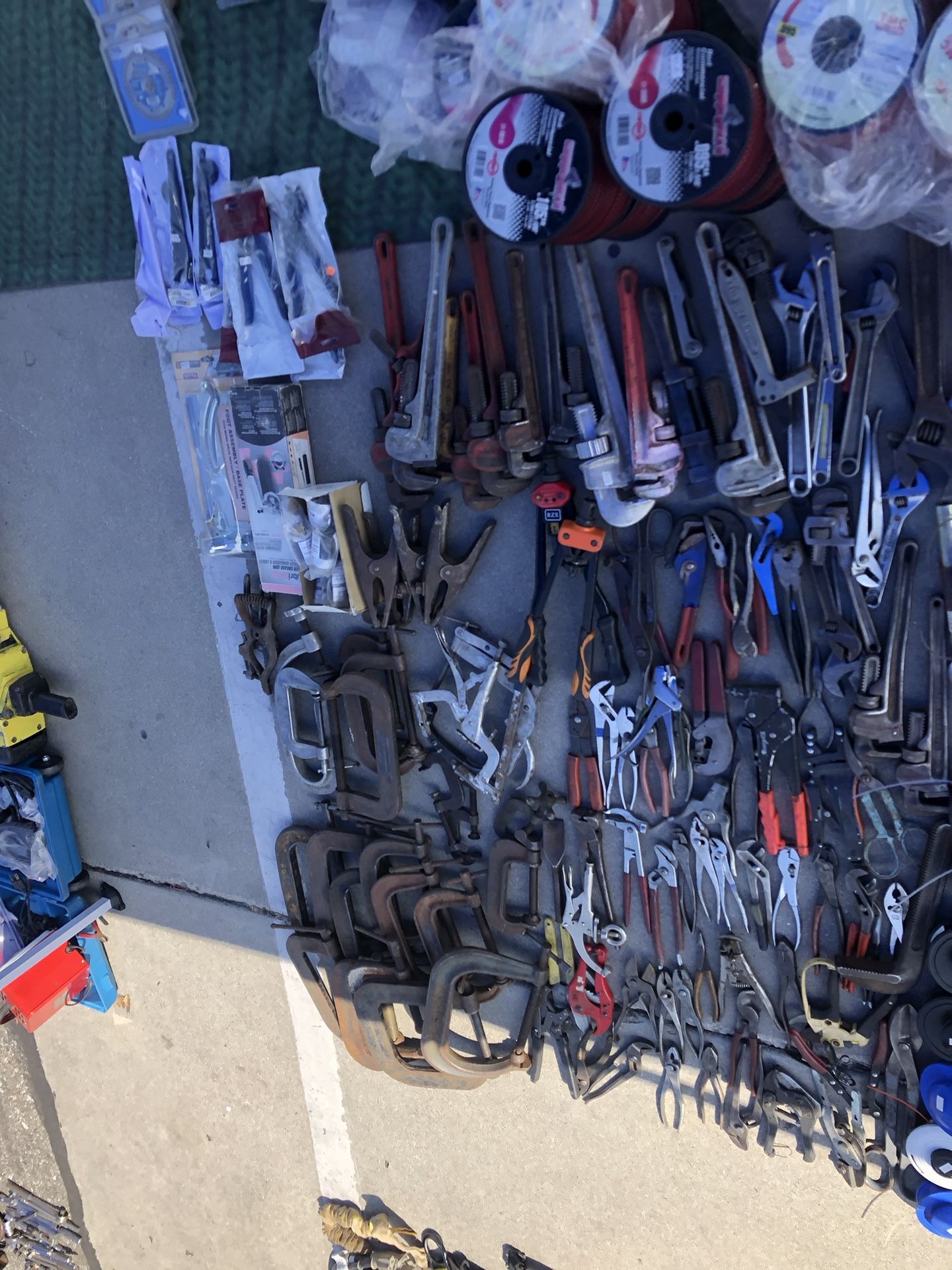 Rakes-shovels-mowers-trimmers
