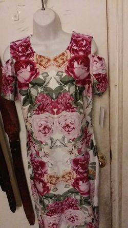Bonito estilo vestido nuevo size 8
