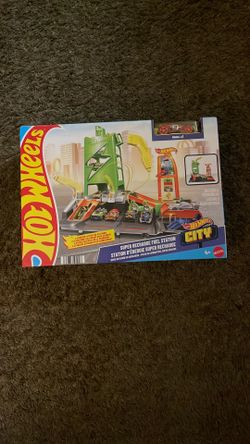 Cool, hot wheel set