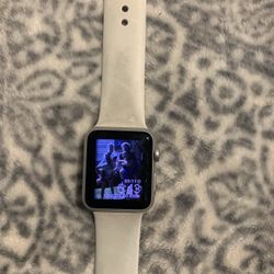 Apple Watch Series 7000