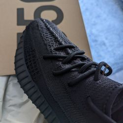 adidas Yeezy Boost 350 V2 - Onyx