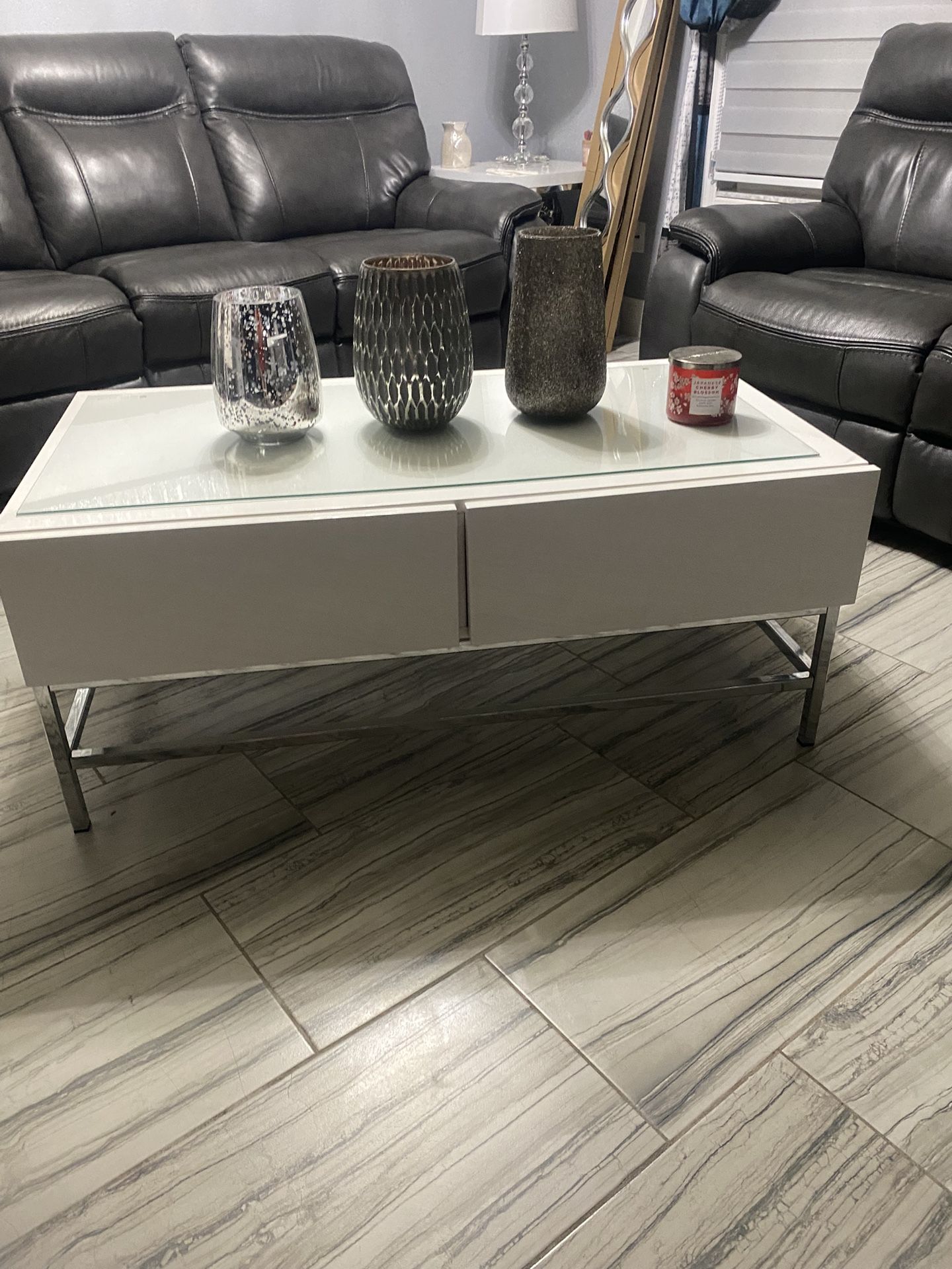Modern Glossy White Coffee Table