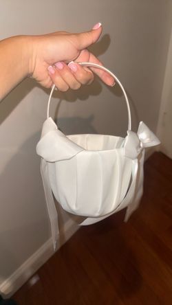 Flower girl baskets