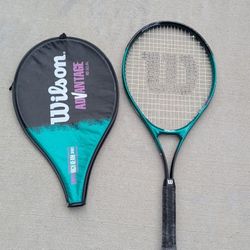Wilson Tennis Racket Advantage 110 sq in Super High Beam L3 4 3/8 need grip tape replace lightweight
Lightweight powerful added control aerodynamic hi