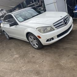2008 Mercedes Benz C300