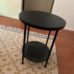 End Table/ Coffee Table
