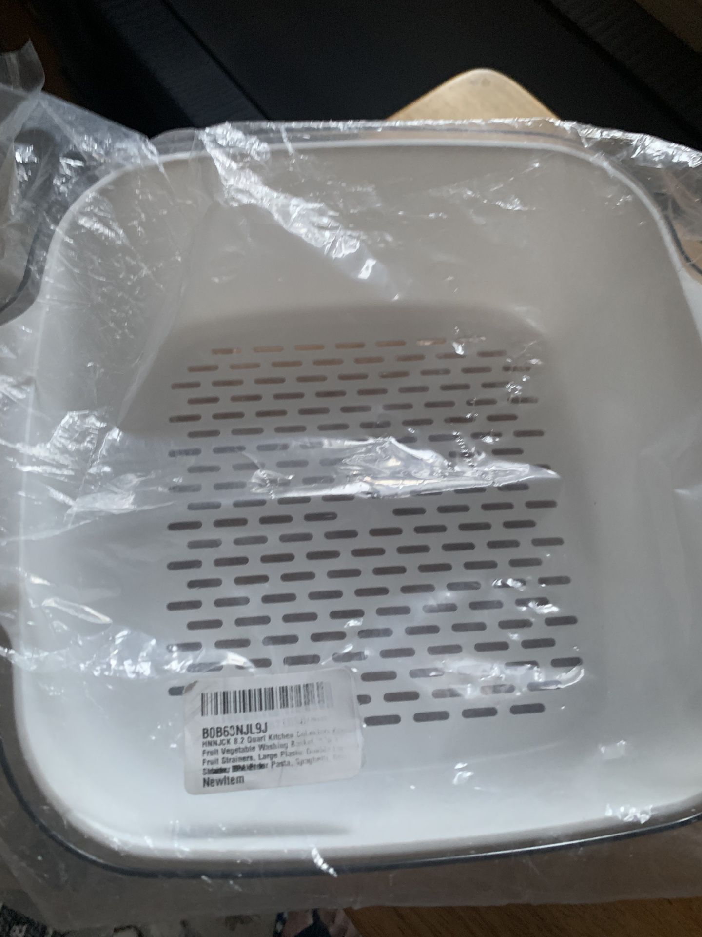 Kitchen Colander 8.2 Qts.