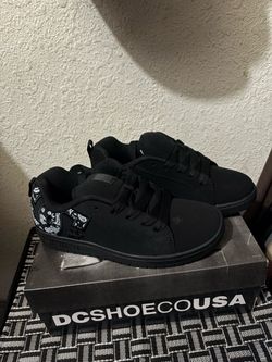 DC shoes