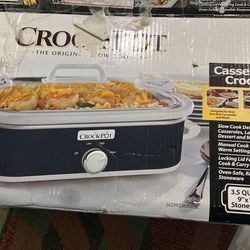 New Blue 3.5 Casserole Crockpot