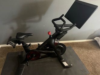 Peloton- excellent condition- $375