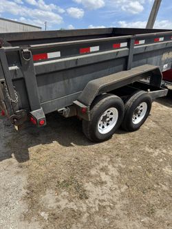 Tráiler in Good Condition 2005 Model 7x12 Dimensions $7000