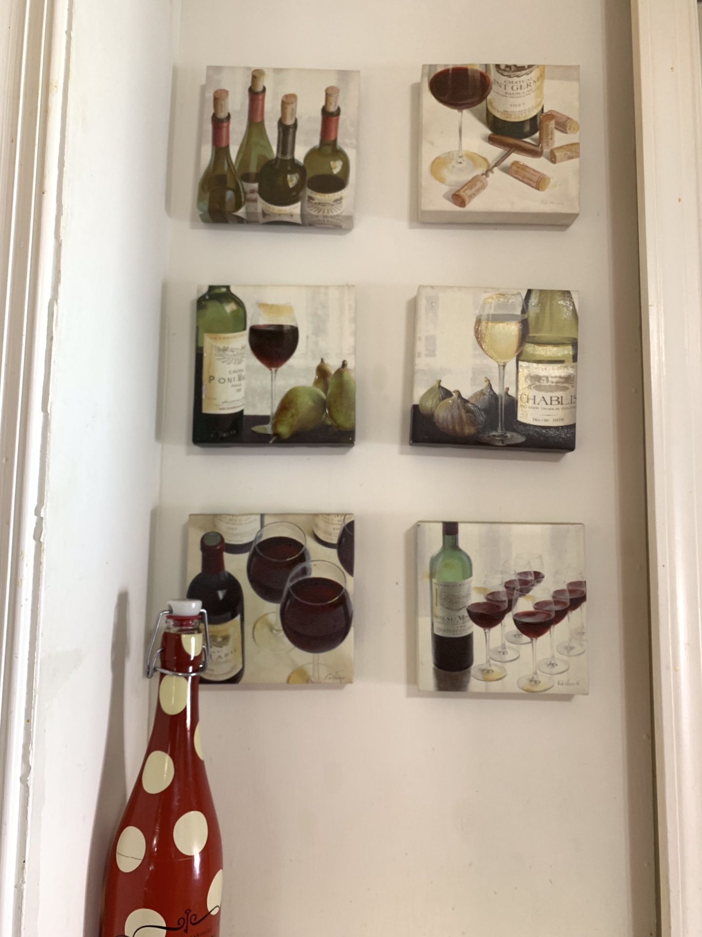 Wine bottle frames