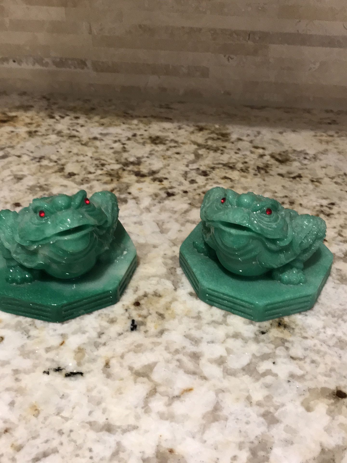 Pair Of Jade Frogs