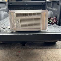 GE  Ac Unit 