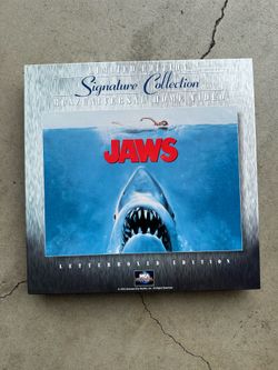 JAWS 8 Laserdisc BOX SET SIGNATURE COLLECTION LIMITED W/CD +BOOK ,  PAMPHLET