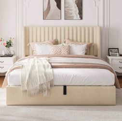 Full size lift up storage bed
