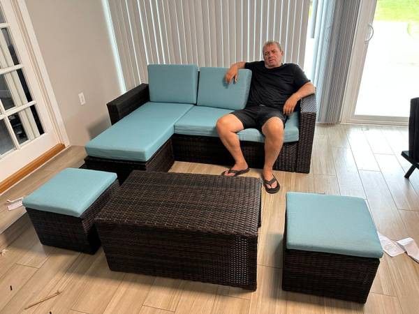 Nice Patio Sofa Set